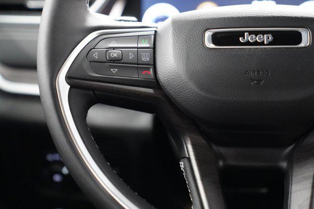 new 2025 Jeep Grand Cherokee car, priced at $49,606