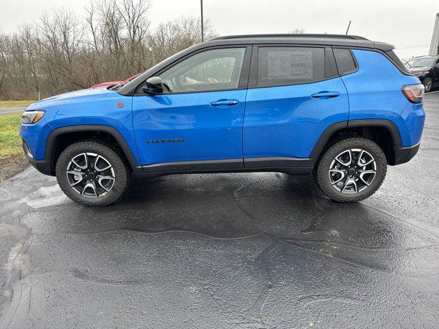 new 2025 Jeep Compass car, priced at $35,560