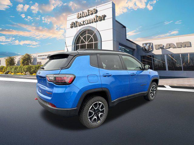 new 2025 Jeep Compass car, priced at $36,060