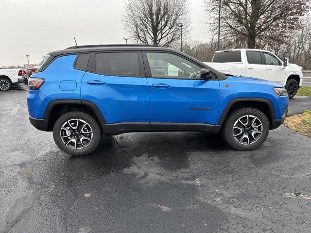 new 2025 Jeep Compass car, priced at $35,560