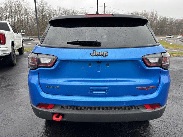 new 2025 Jeep Compass car, priced at $35,560