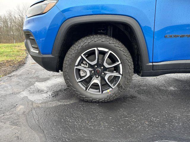 new 2025 Jeep Compass car, priced at $36,060