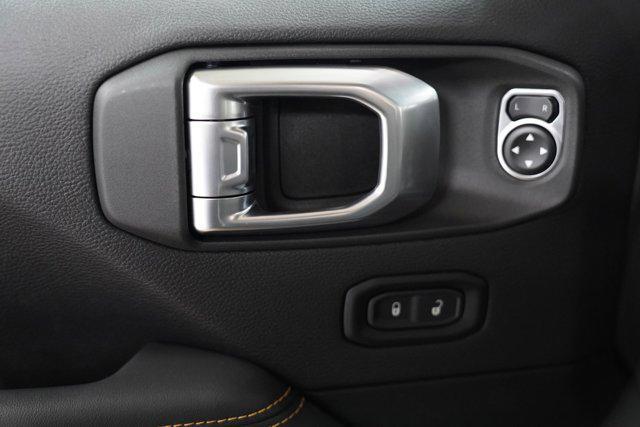 new 2025 Jeep Wrangler car, priced at $52,858