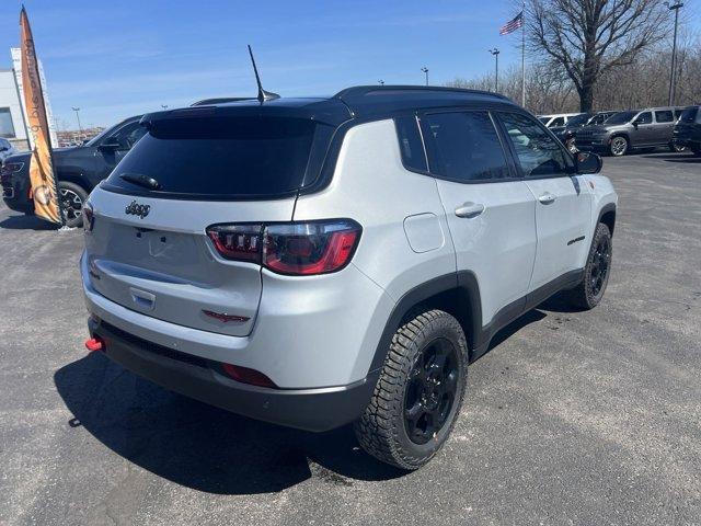 new 2024 Jeep Compass car, priced at $33,948