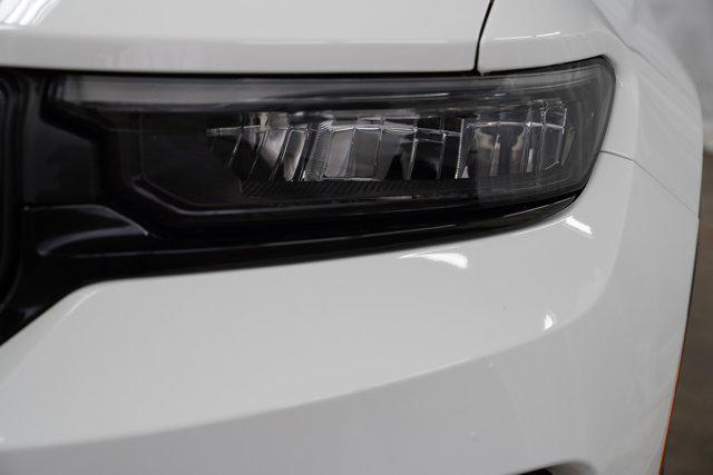used 2023 Jeep Grand Cherokee car, priced at $35,779