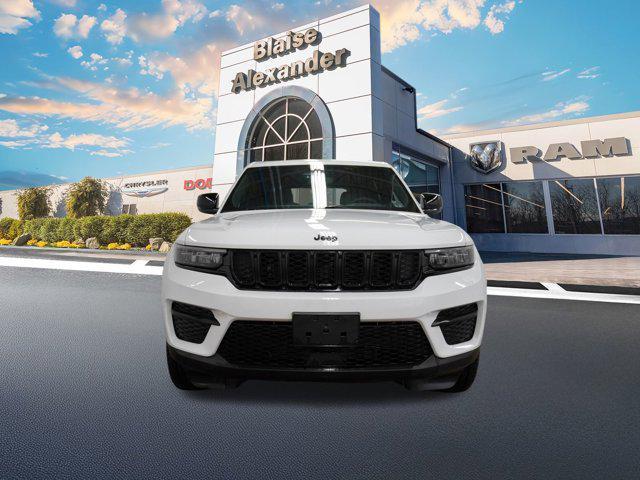 used 2023 Jeep Grand Cherokee car, priced at $35,779