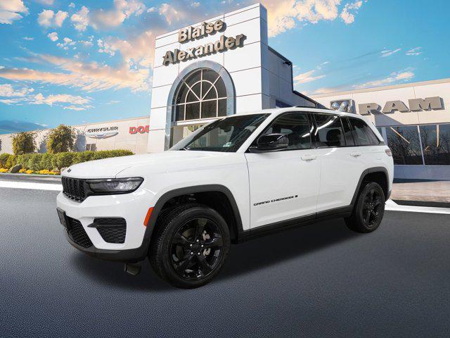 used 2023 Jeep Grand Cherokee car, priced at $35,779