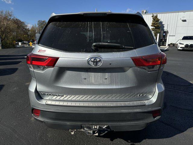 used 2018 Toyota Highlander car, priced at $22,738