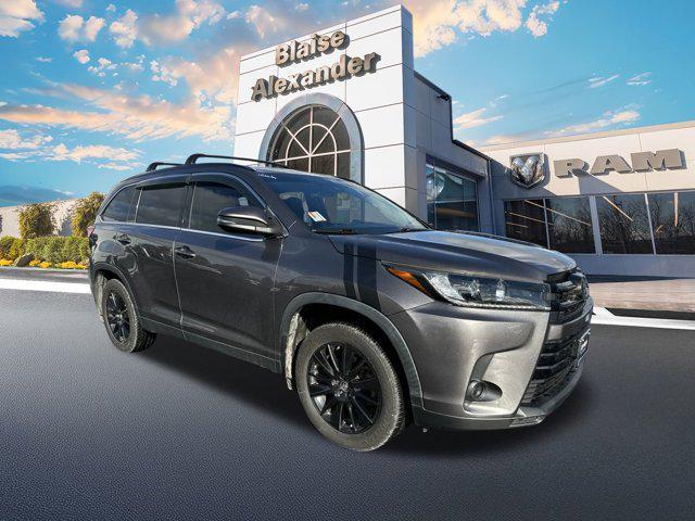 used 2019 Toyota Highlander car, priced at $23,495