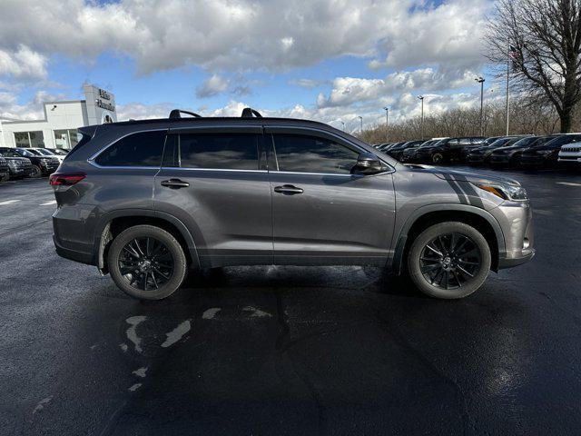 used 2019 Toyota Highlander car, priced at $24,140