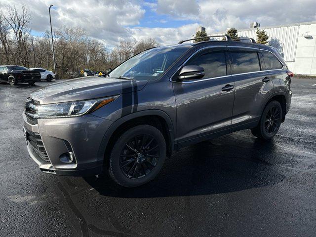 used 2019 Toyota Highlander car, priced at $24,140