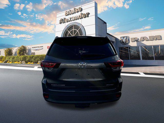 used 2019 Toyota Highlander car, priced at $23,495