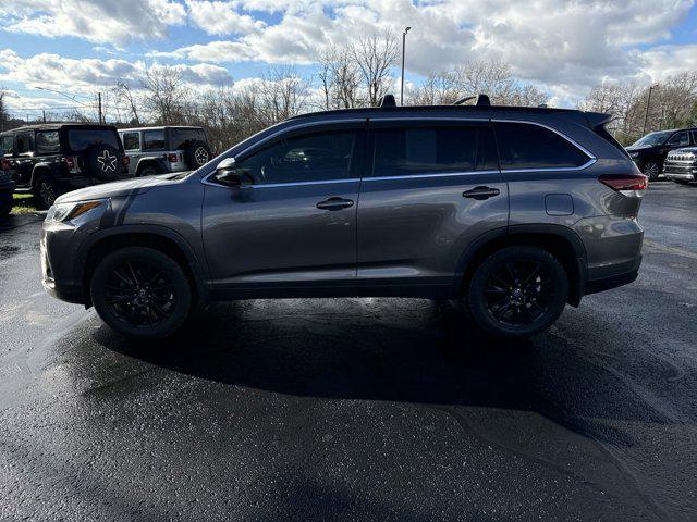 used 2019 Toyota Highlander car, priced at $23,495