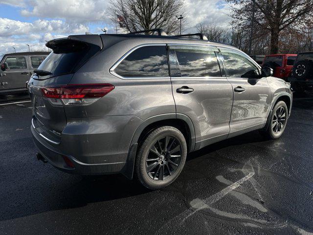 used 2019 Toyota Highlander car, priced at $24,140