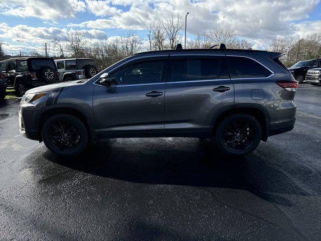 used 2019 Toyota Highlander car, priced at $24,140