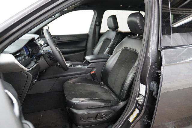 used 2024 Jeep Grand Cherokee L car, priced at $30,000