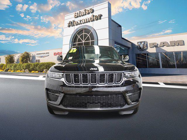 new 2025 Jeep Grand Cherokee car, priced at $40,159