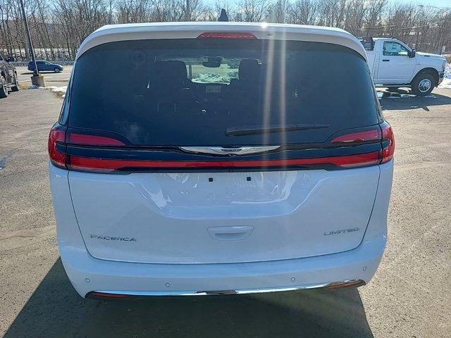 new 2024 Chrysler Pacifica car, priced at $44,834