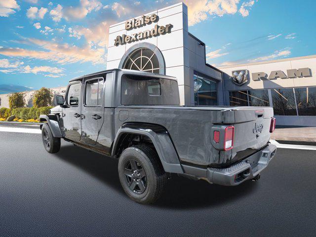 used 2021 Jeep Gladiator car, priced at $33,000