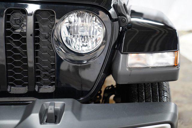 used 2021 Jeep Gladiator car, priced at $33,000