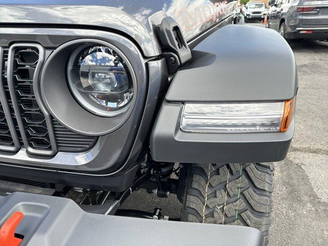 new 2024 Jeep Gladiator car, priced at $54,600