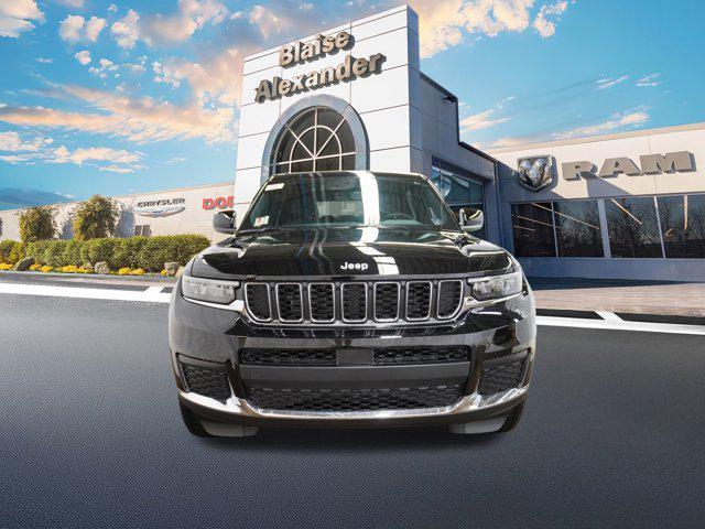 new 2025 Jeep Grand Cherokee L car, priced at $43,694