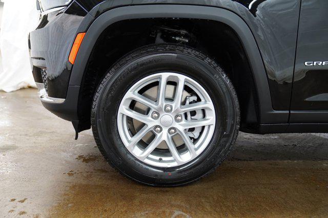 new 2025 Jeep Grand Cherokee L car, priced at $43,694