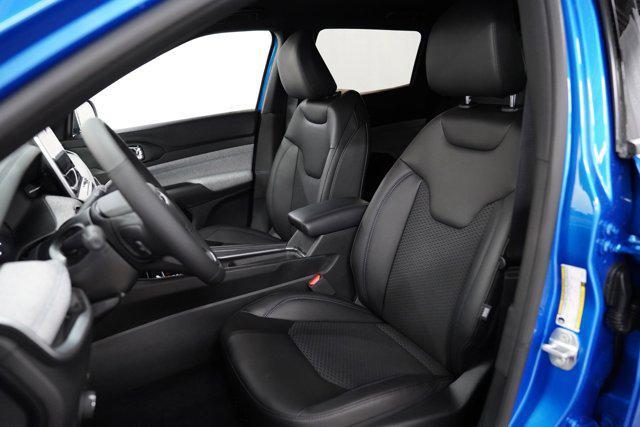 new 2025 Jeep Compass car, priced at $32,260