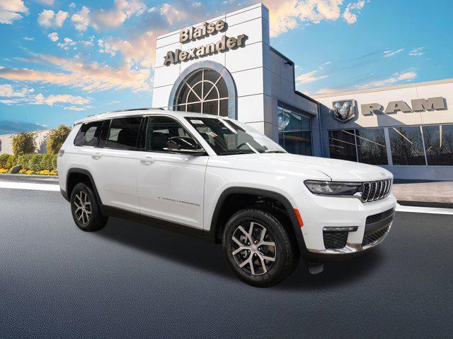 new 2025 Jeep Grand Cherokee L car, priced at $50,492