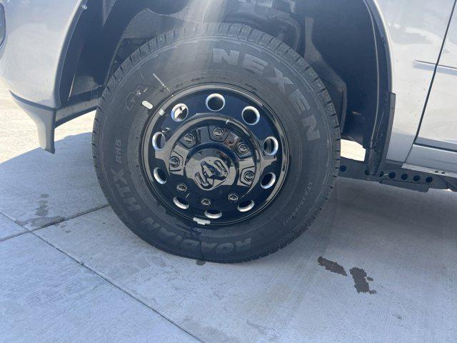 new 2023 Ram 3500 car