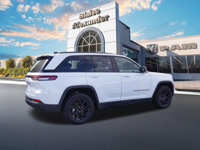 used 2024 Jeep Grand Cherokee car, priced at $29,000