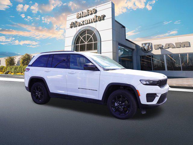 used 2024 Jeep Grand Cherokee car, priced at $29,000
