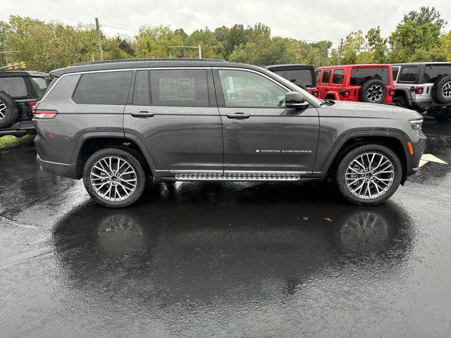 new 2024 Jeep Grand Cherokee L car, priced at $70,170