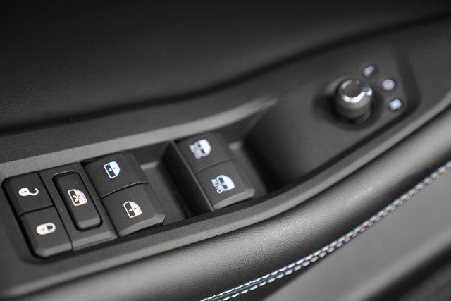 new 2025 Jeep Grand Cherokee car, priced at $41,137