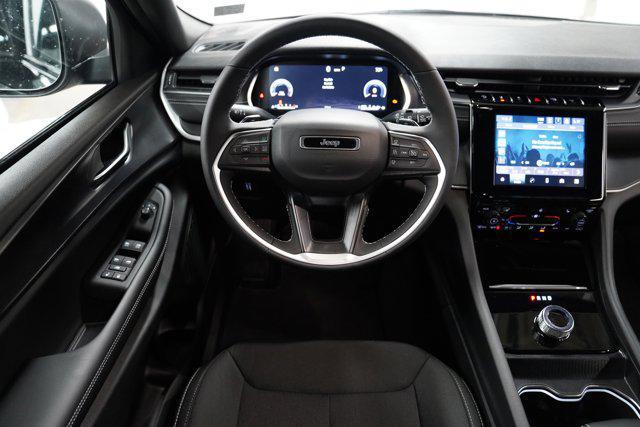 new 2025 Jeep Grand Cherokee car, priced at $41,137