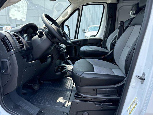 new 2024 Ram ProMaster 2500 car, priced at $41,207