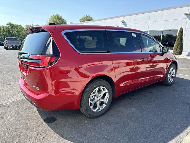 new 2024 Chrysler Pacifica car, priced at $50,303