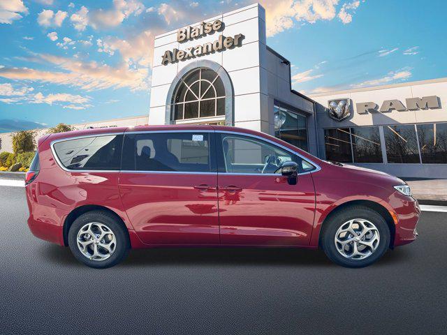 new 2024 Chrysler Pacifica car, priced at $48,714