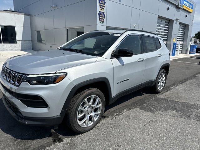 new 2024 Jeep Compass car, priced at $30,785