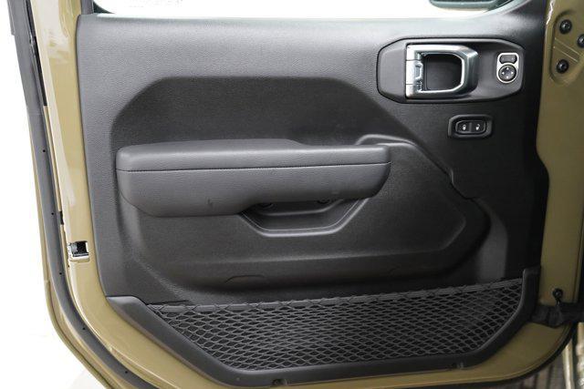 new 2025 Jeep Wrangler car, priced at $47,445