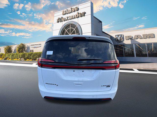 new 2025 Chrysler Pacifica car, priced at $54,365