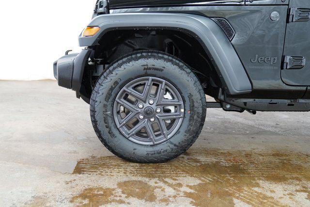 new 2025 Jeep Wrangler car, priced at $45,702
