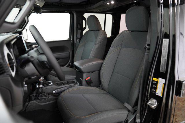 new 2025 Jeep Wrangler car, priced at $45,702