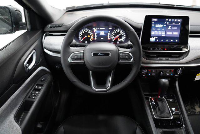 new 2025 Jeep Compass car, priced at $32,260