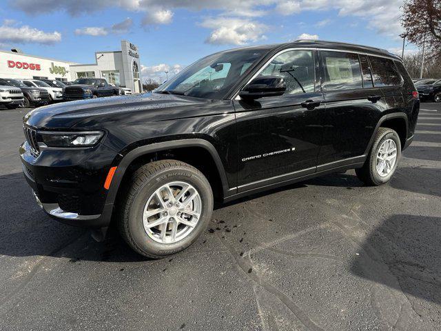 new 2025 Jeep Grand Cherokee L car, priced at $42,220