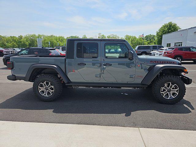 new 2024 Jeep Gladiator car, priced at $56,567