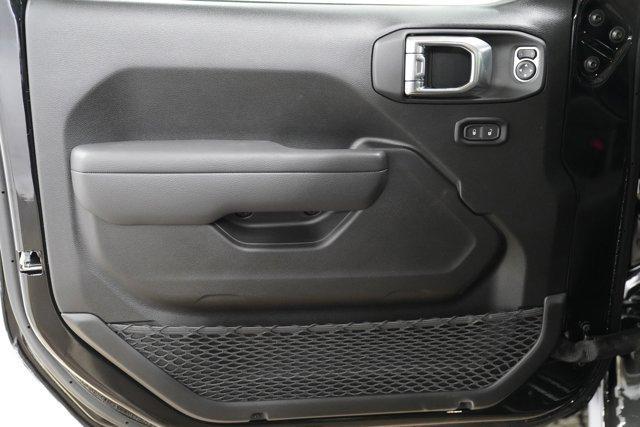 new 2025 Jeep Gladiator car, priced at $49,945