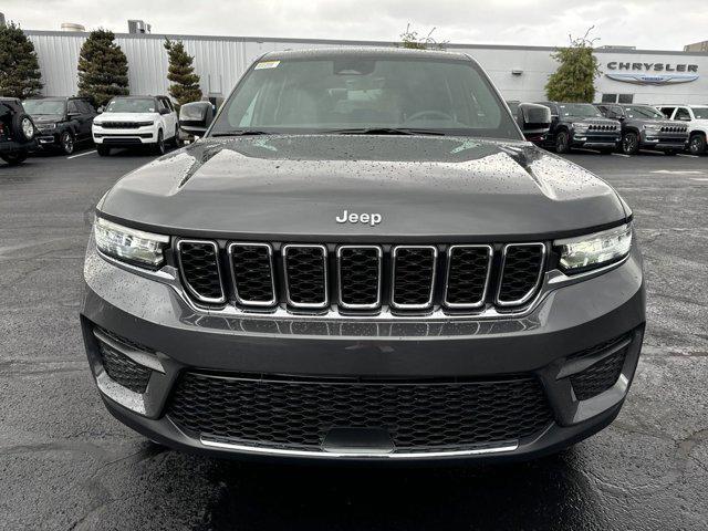 new 2025 Jeep Grand Cherokee car, priced at $39,675