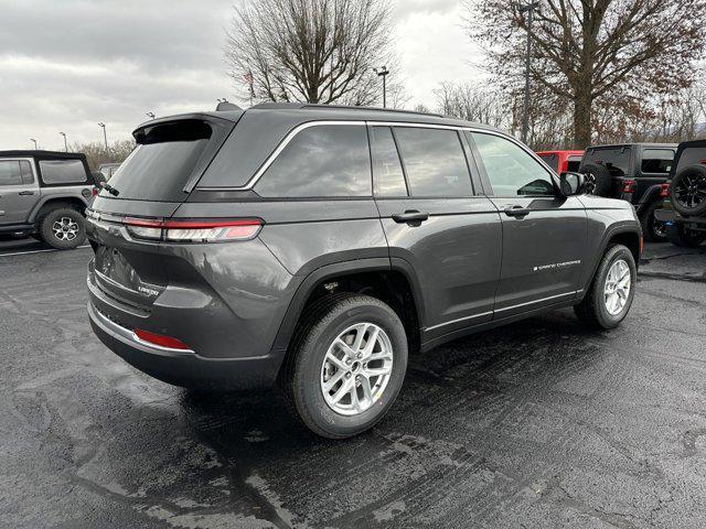 new 2025 Jeep Grand Cherokee car, priced at $39,675