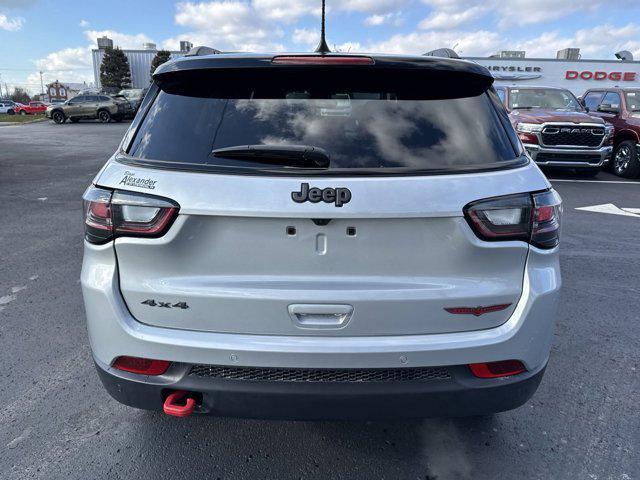 new 2025 Jeep Compass car, priced at $38,935